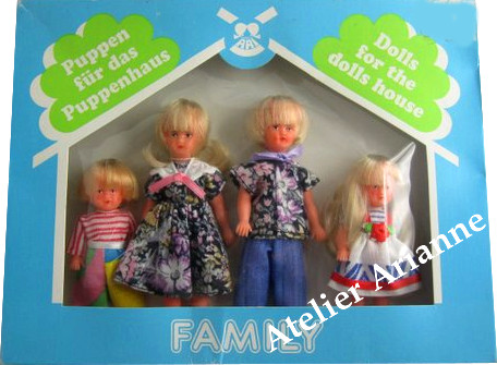 La famille des poupées Ari — La famille des poupées Ari — document original du blog, vue 2 — vue 2.