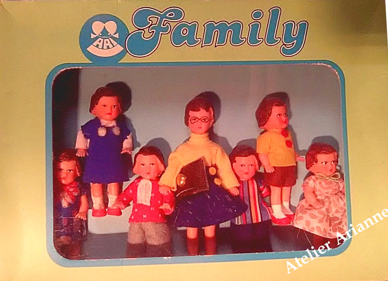 La famille des poupées Ari — La famille des poupées Ari — document original du blog, vue 5 — vue 5.