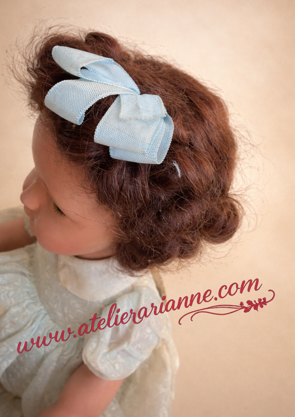 Bella réf. 220/8 — enquête d’identification — Les Enquêtes d’Atelier Arianne Enquête – Identification d’une poupée Bella Ref. 220/8 (cheveux mohair) — document original du blog, vue 8 — vue 8.