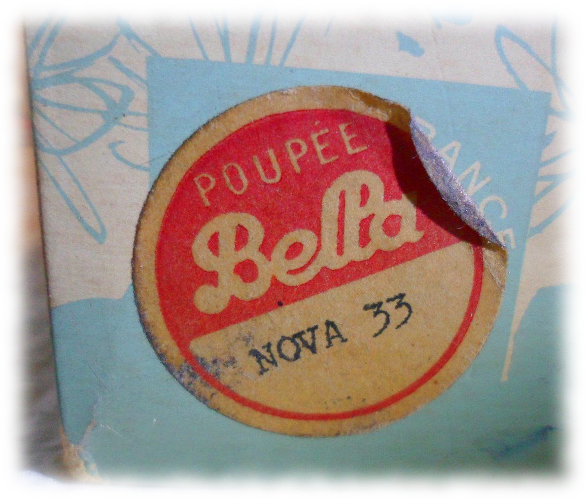 Poupée Bella Nova 33 – caractéristique, tenue, étiquette, chaussures et boîte d’origine — Poupée Bella Nova 33 – caractéristique, tenue, étiquette, chaussures et boîte d’origine — document original du blog, vue 4 — vue 4.