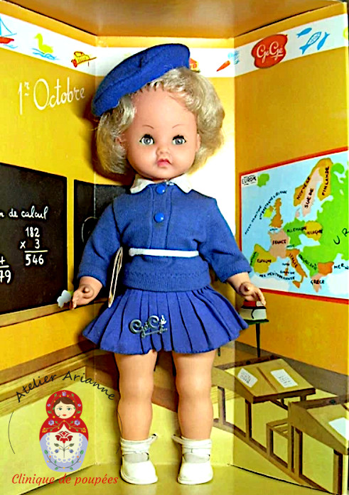 Poupées GéGé: Caline – 1er Octobre — Série : TOUS ENSEMBLE DANS LA VIE DU MUSÉE « Présentation des poupées dans leurs vêtements d’origine » Poupées GéGé: Caline – 1er Octobre — document original du blog, vue 4 — vue 4.