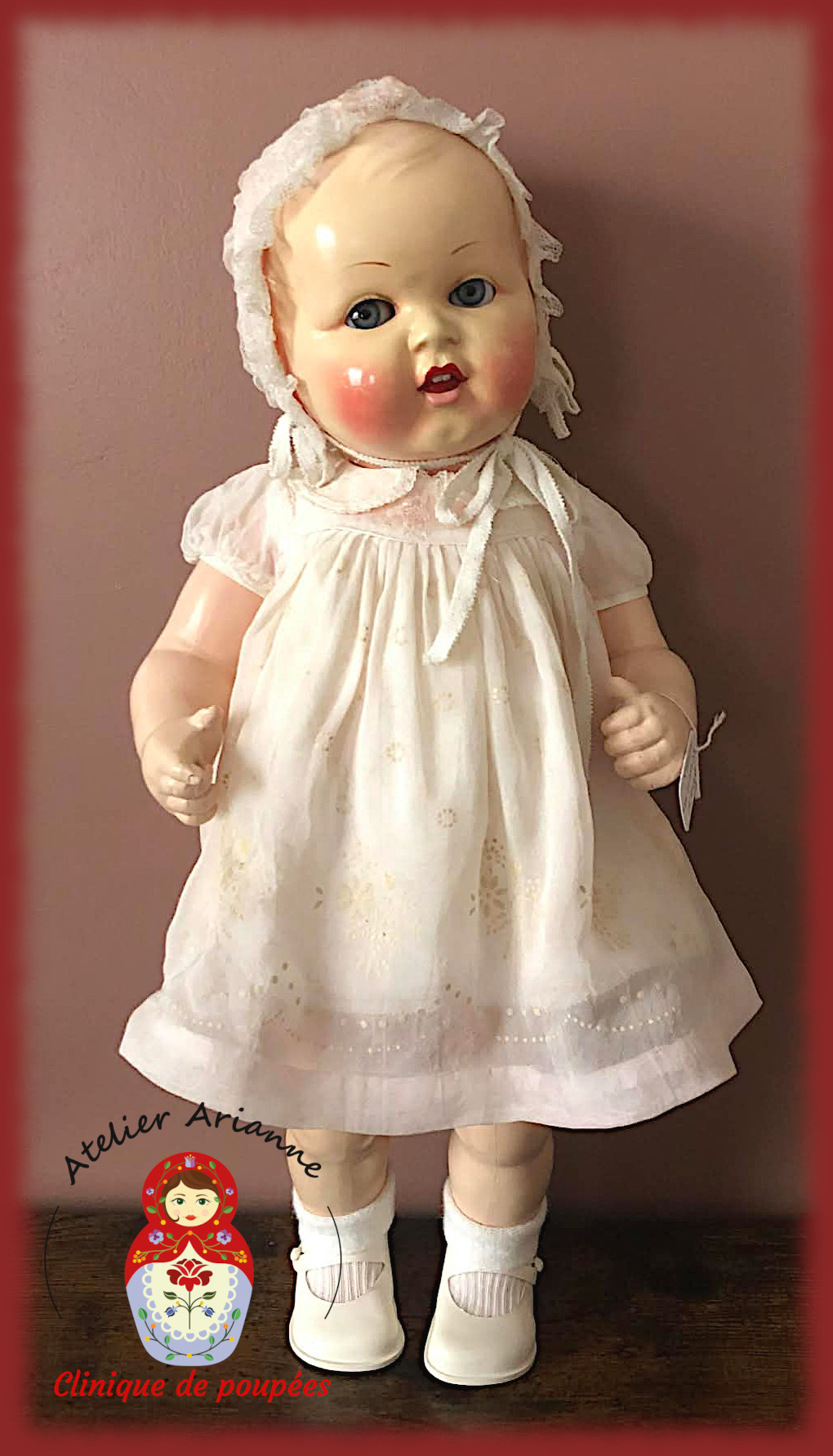 Poupée Bébé « Bambin » Raynal — Série : TOUS ENSEMBLE DANS LA VIE DU MUSÉE « Présentation des poupées dans leurs vêtements d’origine » Poupée Bébé « Bambin » Raynal — document original du blog, vue 1 — vue 1.