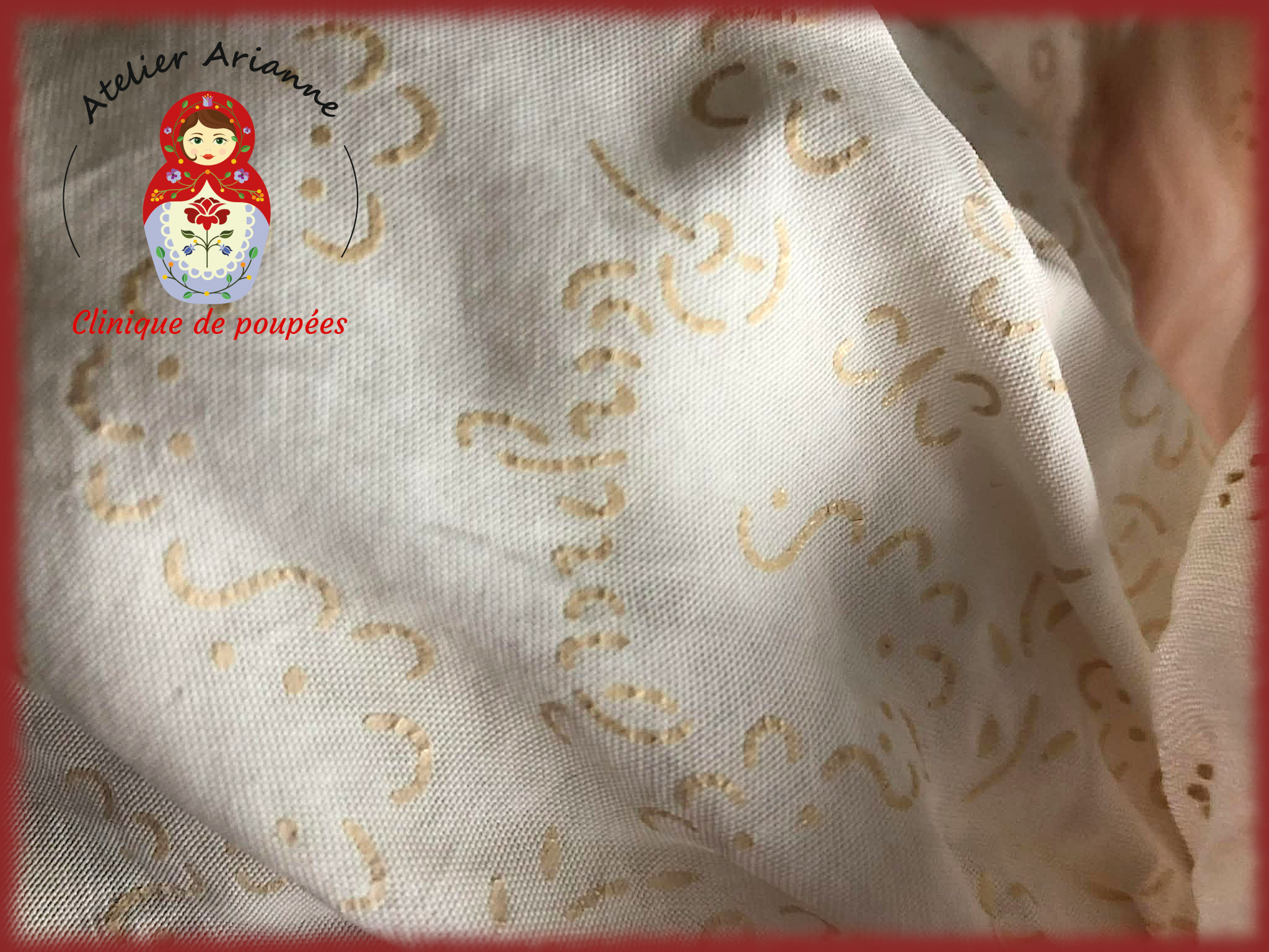 Poupée Bébé « Bambin » Raynal — Série : TOUS ENSEMBLE DANS LA VIE DU MUSÉE « Présentation des poupées dans leurs vêtements d’origine » Poupée Bébé « Bambin » Raynal — document original du blog, vue 3 — vue 3.