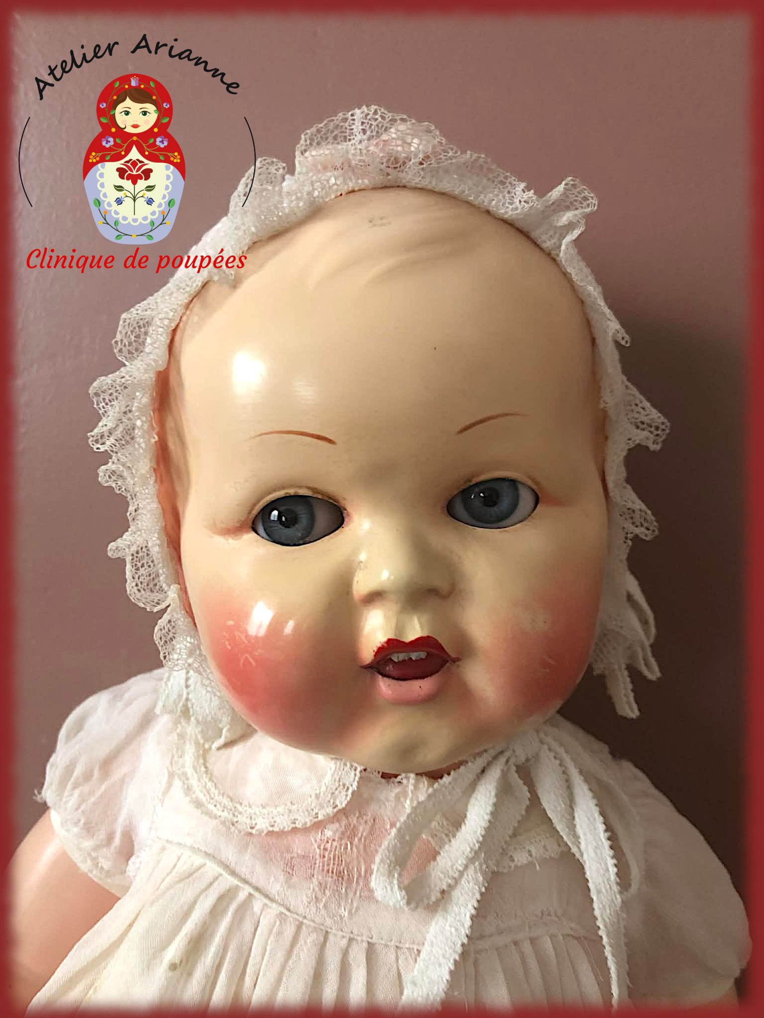 Poupée Bébé « Bambin » Raynal — Série : TOUS ENSEMBLE DANS LA VIE DU MUSÉE « Présentation des poupées dans leurs vêtements d’origine » Poupée Bébé « Bambin » Raynal — document original du blog, vue 2 — vue 2.