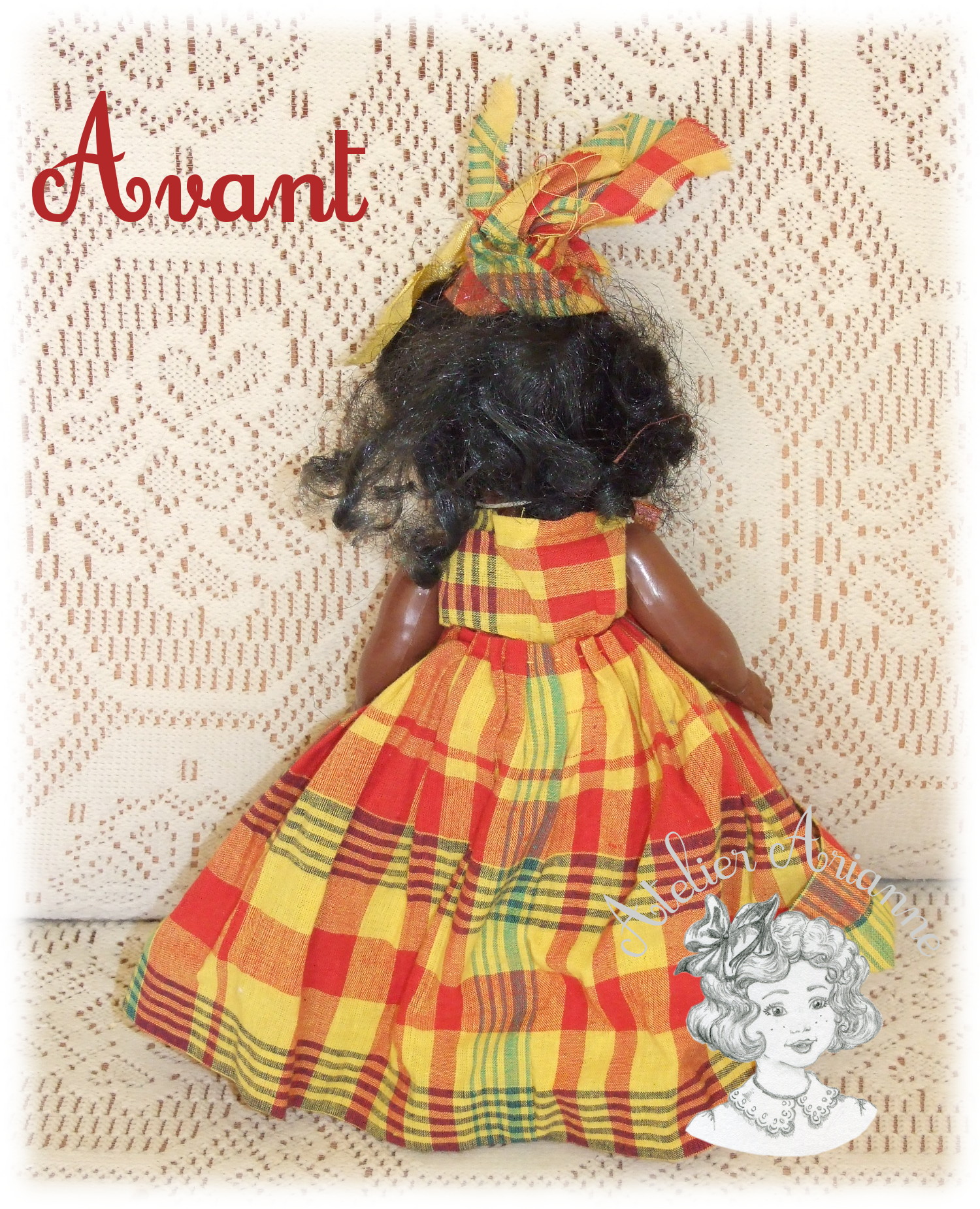 POUPÉE EN COSTUME TRADITIONNEL DES ANTILLES — POUPÉE EN COSTUME TRADITIONNEL DES ANTILLES — document original du blog, vue 4 — vue 4.