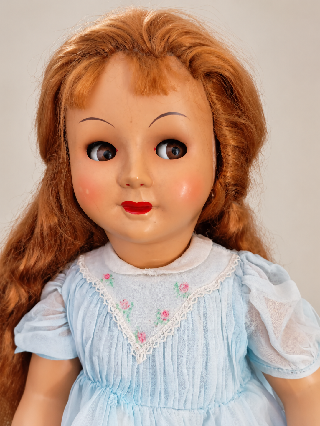 Poupée rousse aux yeux riboulants, marquée « MP 47 » — collection de Françoise — Portrait et yeux riboulants — vue 2.
